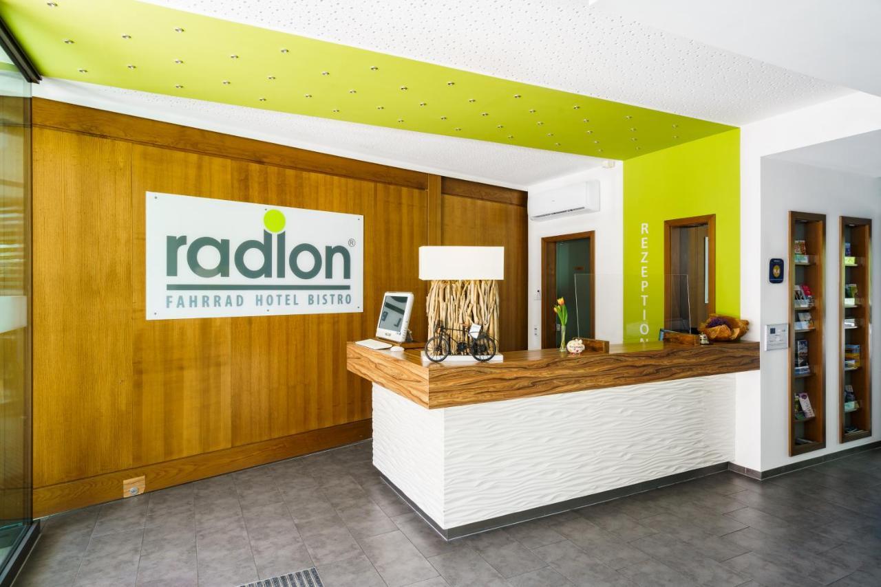 Radlon Fahrrad-Komfort-Hotel Waren  Luaran gambar